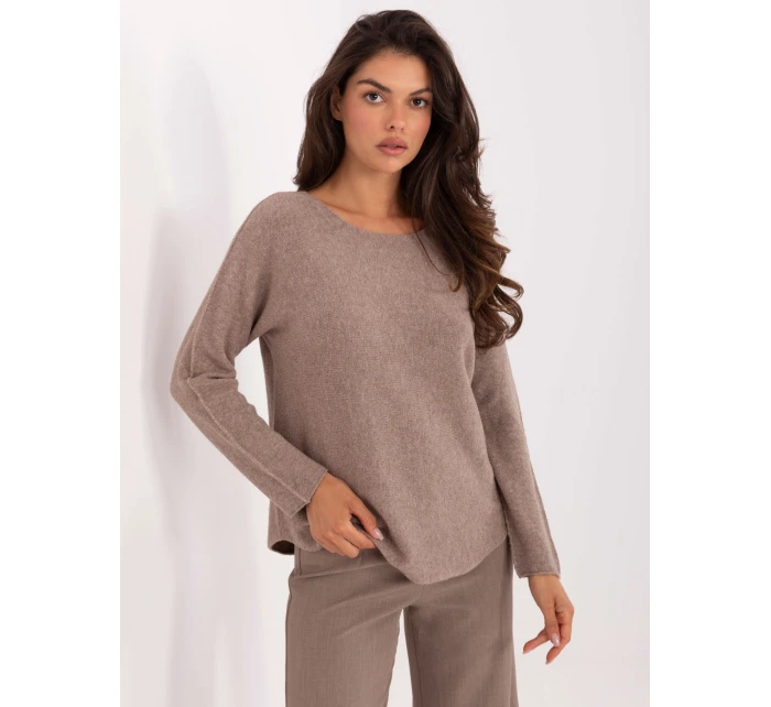 Sweter IT SW model 21302358 ciemny bezowy - FPrice Sweter IT SW model 21302358 ciemny bezowy - FPrice