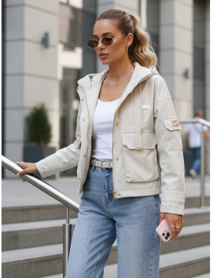 Kurtka przejściowa damska z kapturem i kieszeniami beżowa FashionStreet TY5634