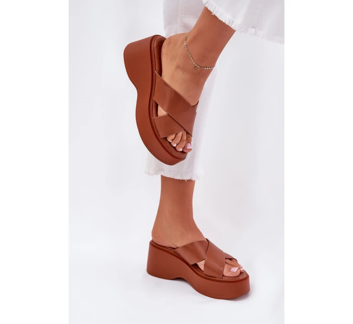 Dámské sandály na platformě a klínu camel Nelithraea Dámské sandály na platformě a klínu camel Nelithraea