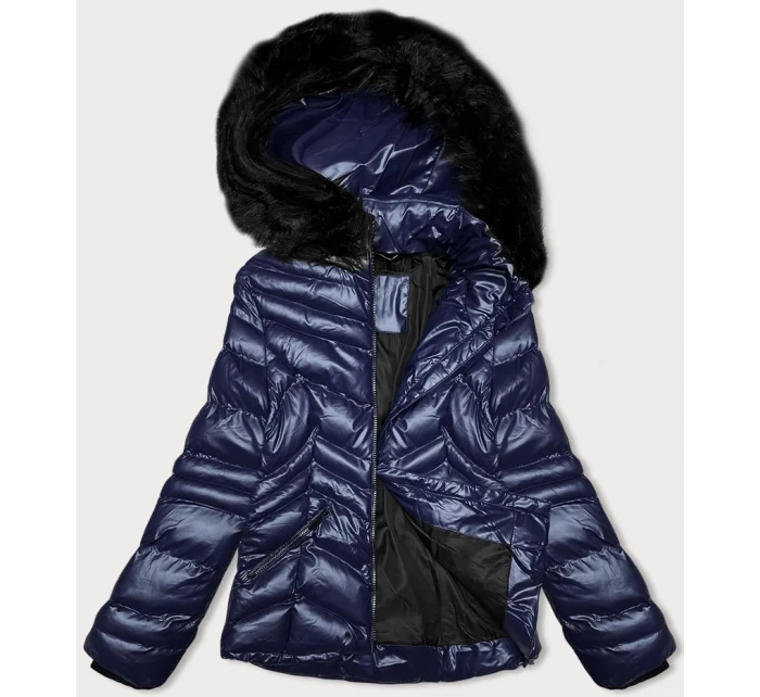 Krátká prošívaná dámská zimní bunda ve švestkové barvě s kapucí J Style (58M23068-4)