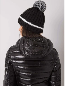 Dámská čepice.92 černá