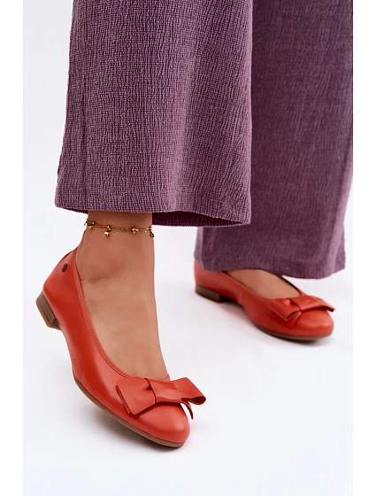 Kožené baleríny s mašlí model 22133508 Oranžové - Maciejka