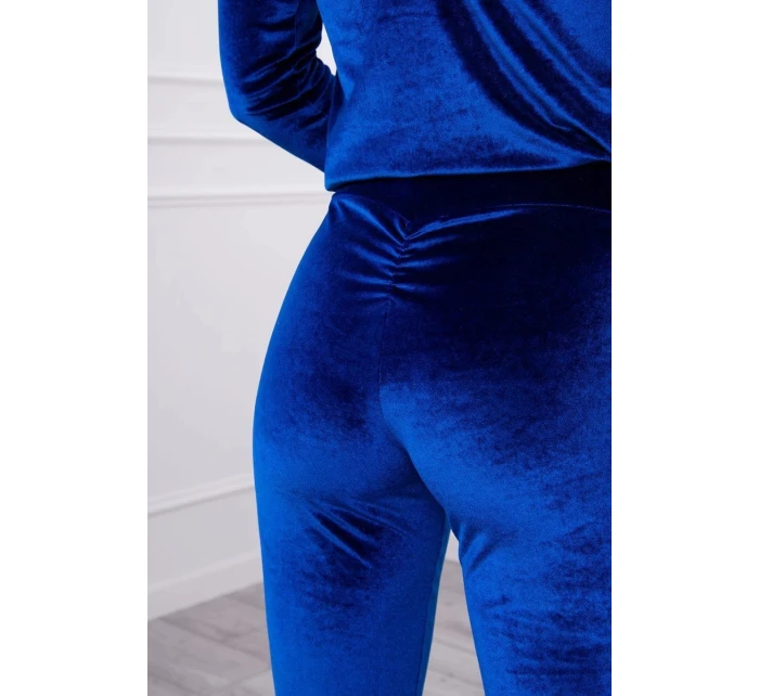 Velurová souprava s řasením na zadní straně chrpově modrá