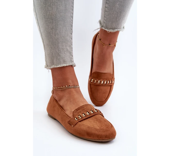 Lesklé dámské mokasíny s řetízkem Camel model 21656869 - Boto Lesklé dámské mokasíny s řetízkem Camel model 21656869 - Boto