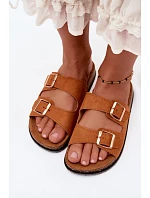 Dámské pantofle s přezkami Camel model 22275142 - Boto Dámské pantofle s přezkami Camel model 22275142 - Boto