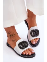 Dámské ploché pantofle s ozdobami model 21619148 stříbrne - S.Barski