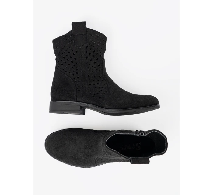 Výborné dámské  kotníčkové boty černé bez podpatku