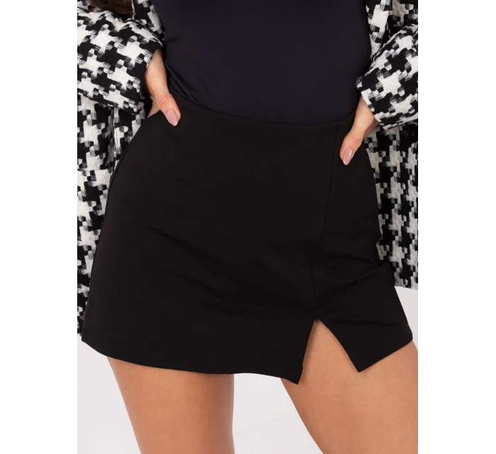 Szorty IT SN model 21789119 czarny - FPrice Szorty IT SN model 21789119 czarny - FPrice