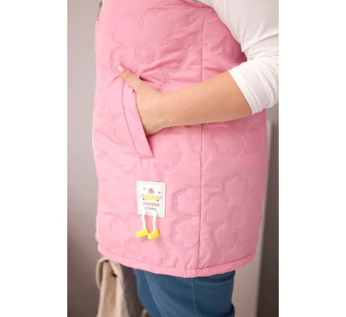 Dámská vesta Plus Size s kapucí a květinovým prošíváním světle růžová