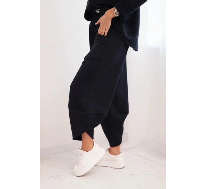 Dámská tepláková souprava z materiálu se širokými nohavicemi model 21489458 - K-Fashion Dámská tepláková souprava z materiálu se širokými nohavicemi model 21489458 - K-Fashion