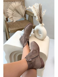 Boty model 224432 Step in style