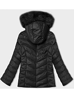 Krátká černá zimní bunda s kapucí model 21246217 - J.STYLE