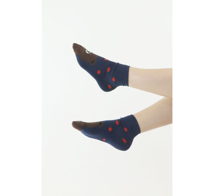 Zábavné ponožky Bear modré s červenými puntíky