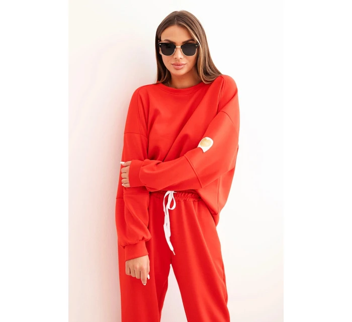 Dámský komplet máslový s volnou mikinou a kalhotami s nápisem LOVE červený Dámský komplet máslový s volnou mikinou a kalhotami s nápisem LOVE červený