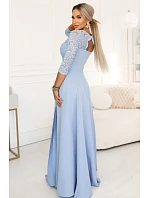 model 22040386 AMBER elegantní dlouhé krajkové šaty s výstřihem modré - numoco