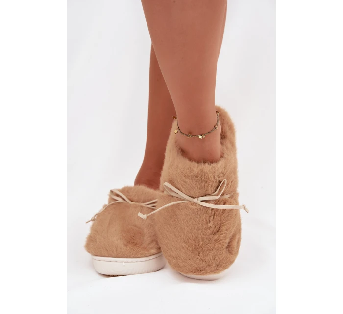 Kožešinové pantofle s mašlí Camel Minella