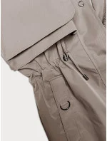 Tmavě béžová tenká dámská bunda parka s kapucí (2) model 19709855 - BH FOREVER Tmavě béžová tenká dámská bunda parka s kapucí (2) model 19709855 - BH FOREVER