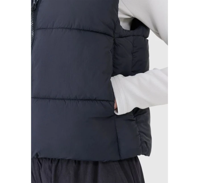 Dámské pouzdro bez rukávů se syntetickou výplní model 21438815 - 4F Dámské pouzdro bez rukávů se syntetickou výplní model 21438815 - 4F