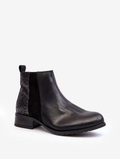 Dámské sbalené boty na plochém podpatku s cvočky černé Messio