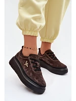 Kožené semišové dámské polobotky na platformě model 22133418 Čokoládové - VINCEZA