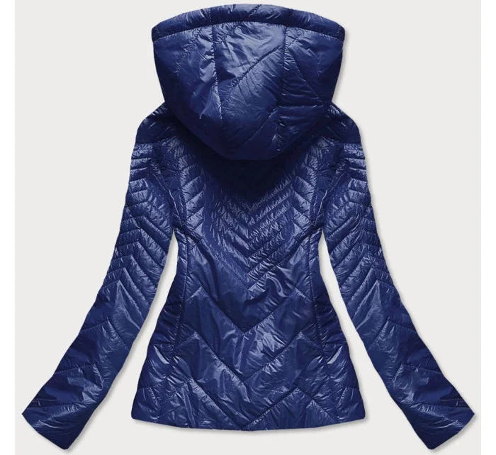 Tmavě modrá krátká dámská prošívaná bunda s kapucí (B9566) Tmavě modrá krátká dámská prošívaná bunda s kapucí (B9566)