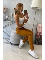 Džínové kalhoty hořčicové barvy