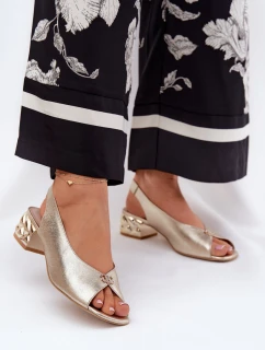 Kožené elegantní dámské sandály model 21691879 zlaté - CheBello