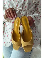 Dámské pantofle na podpatku Žluté model 22092050 - Boto