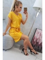 Šaty s obálkovým spodním dílem v hořčicové barvě Šaty s obálkovým spodním dílem v hořčicové barvě