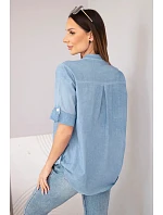 Dámská košilová bavlněná halenka s krátkým rukávem a kapsou model 22048815 - K-Fashion Dámská košilová bavlněná halenka s krátkým rukávem a kapsou model 22048815 - K-Fashion