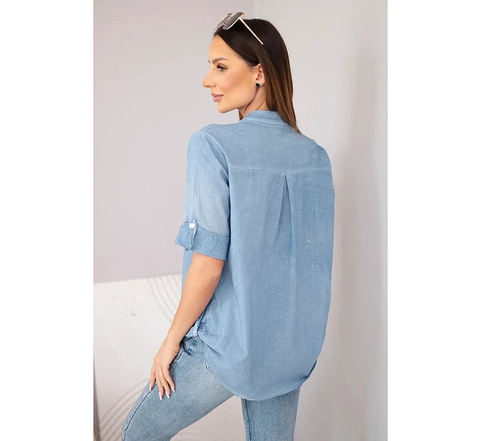 Dámská košilová bavlněná halenka s krátkým rukávem a kapsou model 22048815 - K-Fashion Dámská košilová bavlněná halenka s krátkým rukávem a kapsou model 22048815 - K-Fashion