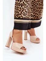 Dámské Sandály Na Podpatku A Platformě Eko Kožené Béžové model 21688872 - Boto Dámské Sandály Na Podpatku A Platformě Eko Kožené Béžové model 21688872 - Boto