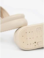 Jedinečné Jasnobeżowy dámské  nazouváky platforma