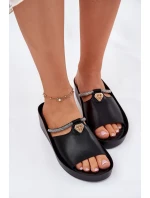 Kožené Dámské Pantofle S Ozdobným Páskem model 21698290 Černé - S.Barski Kožené Dámské Pantofle S Ozdobným Páskem model 21698290 Černé - S.Barski