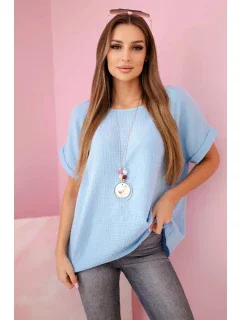 Mušelínová halenka s náhrdelníkem modrý