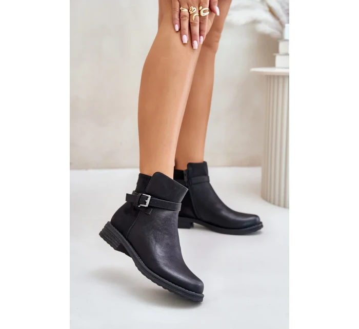 Zateplené Kotníkové Boty Na Plochém Podpatku S Páskem Černé Sabamessa Zateplené Kotníkové Boty Na Plochém Podpatku S Páskem Černé Sabamessa