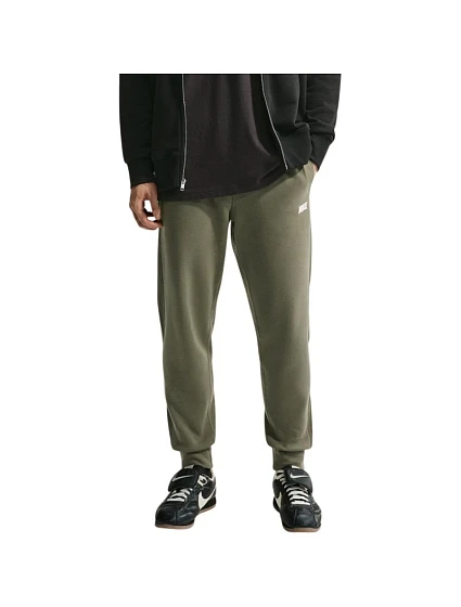 Pánské kalhoty Nike Sportswear Club v olivové barvě IO1376 222