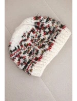 Dámská zimní vlněná čepice s ozdobnými krystalky K399 černá