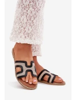 Dámské Pantofle Na Plochém Podpatku Černé model 21703847 - Boto Dámské Pantofle Na Plochém Podpatku Černé model 21703847 - Boto