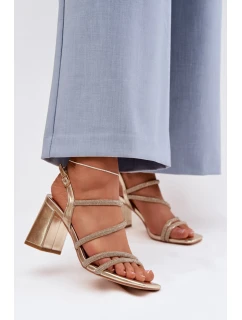 Sandály na podpatku  model 225209 Step in style