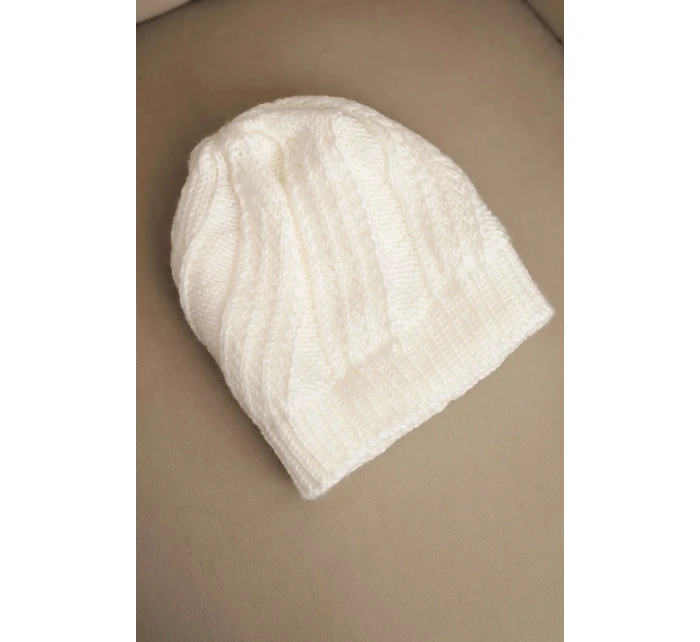 Dámská zimní čepice s vlnou bílá Dámská zimní čepice s vlnou bílá