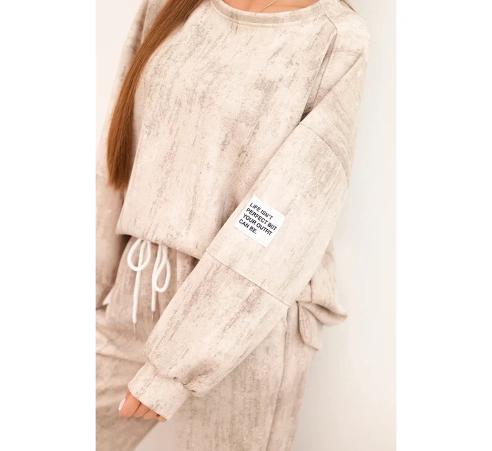 Dámská oversize souprava z viskózy s efektem model 21421726 tmavě béžová - K-Fashion Dámská oversize souprava z viskózy s efektem model 21421726 tmavě béžová - K-Fashion
