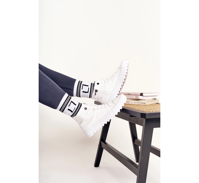 Dámské Vysoké Tenisky Na Velké Podrážce BIG STAR FF274241 Bile