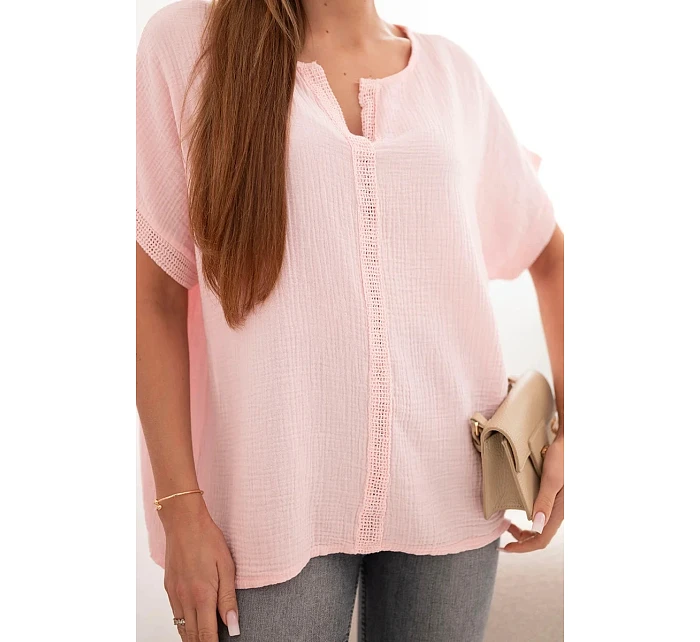 Dámská bavlněná oversize halenka s V výstřihem a krajkou candy pink