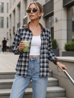 Koszula damska zapinana na guziki w kratę granatowa FashionStreet DY0483