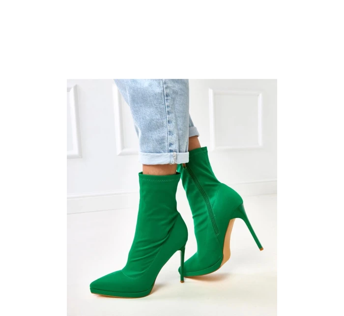 Boty na podpatku  model 218157 Solea