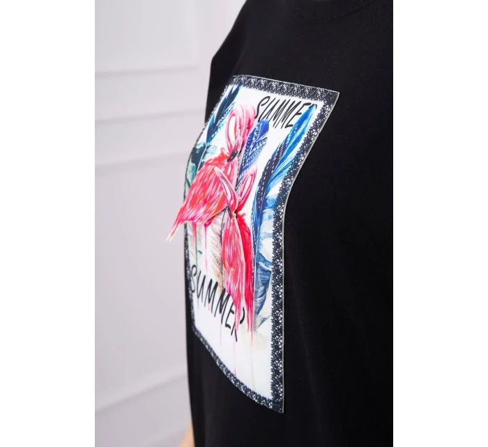 Halenka s 3D grafikou plameňáka černá Halenka s 3D grafikou plameňáka černá