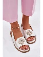 Dámské Sandály Na Ploché Podpatky S Dekorativním  Stříbrné model 21696681 - S.Barski