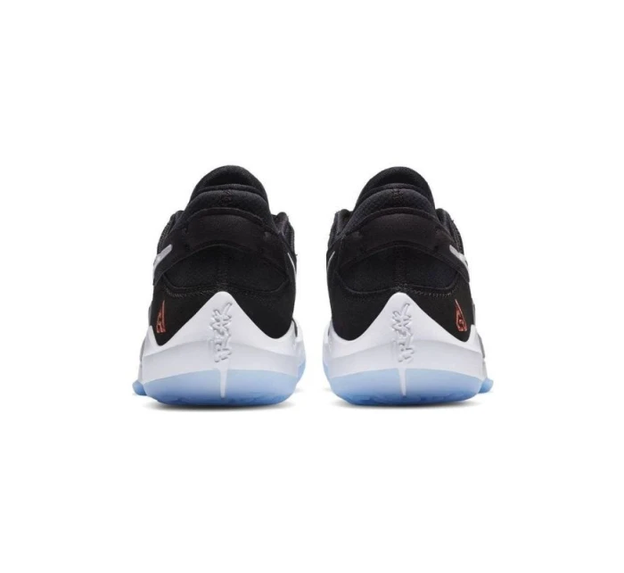 Basketbalové boty Nike Zoom 2 - model 21929223 Basketbalové boty Nike Zoom 2 - model 21929223