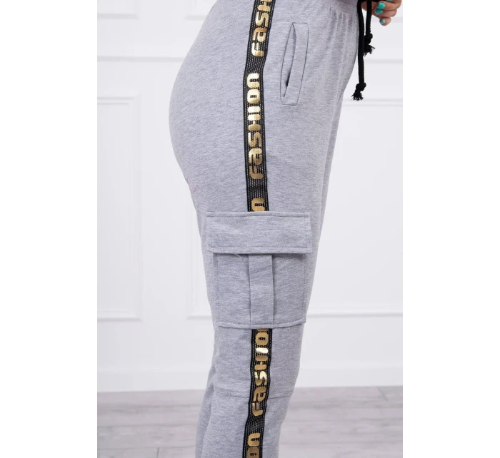 Šedé nákladní kalhoty Šedé nákladní kalhoty